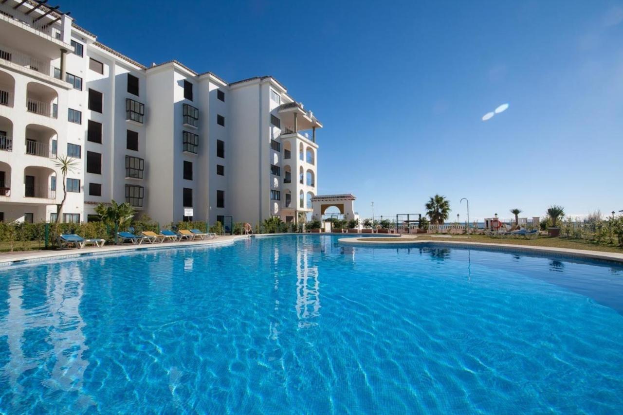 Stunning Views Await You In Marina De La Duquesa Appartement Castillo de Sabinillas Buitenkant foto